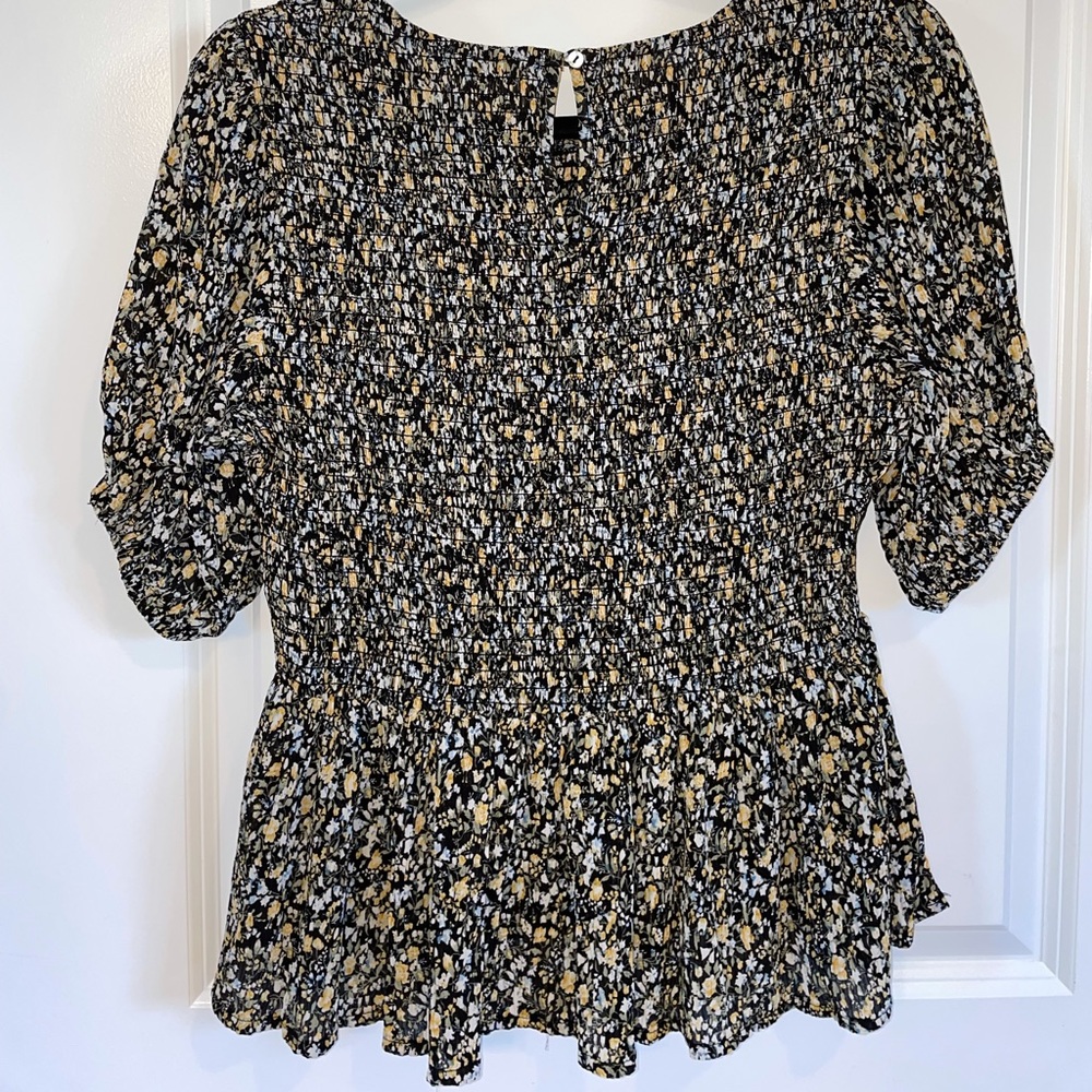 Flower blouse - Picture 2 of 4